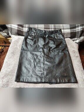 The Leather Warehouse Black 100% Genuine Leather Pencil Skirt